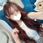 🌸 小柄で可愛らしいスリム美女、白く滑らかな肌と甘い笑顔で恋人のように癒す女の子