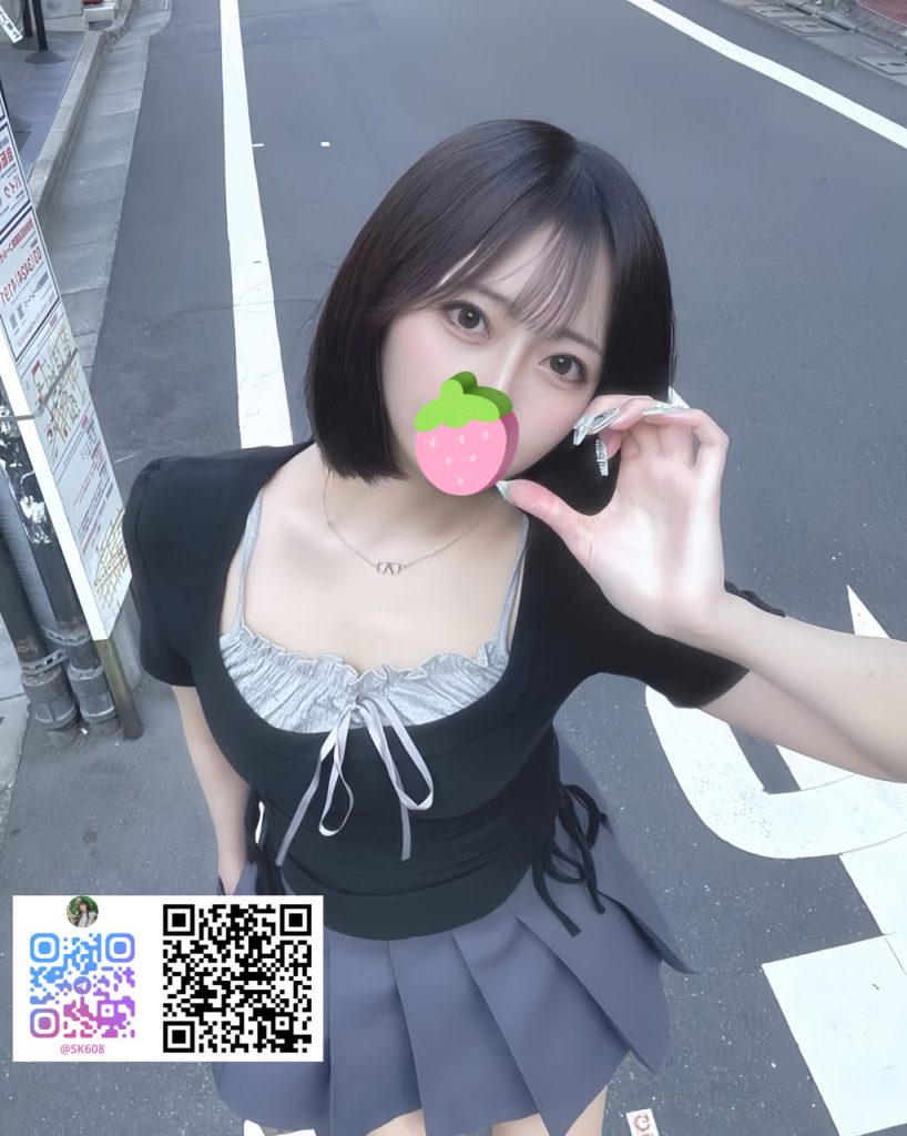 🌸 ショートヘアが似合う可愛い系美女、上品さとセクシーさを兼ね備えた24歳の女の子